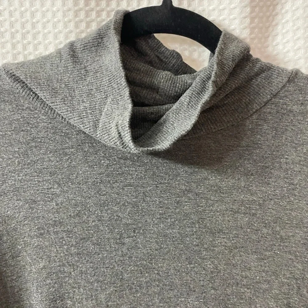 LOFT Turtleneck Top - Picture 3 of 4